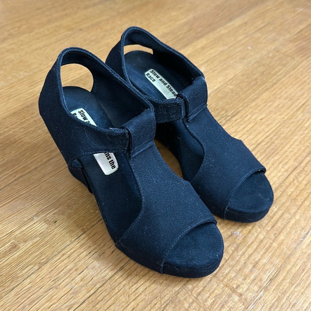 Slow and Steady Wins The Race Wedge Sandal platform canvas size 35 5.5 black